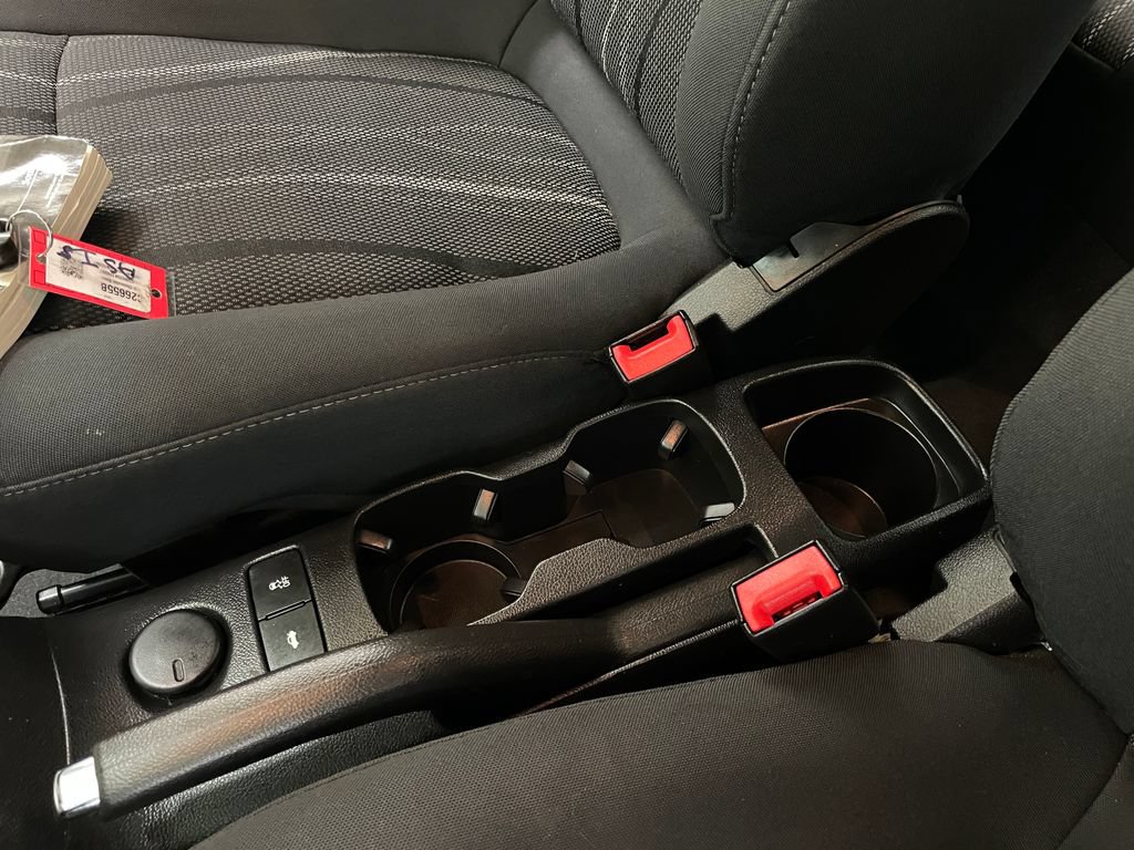 Used 2016 Chevrolet Sonic LT FWD image 29