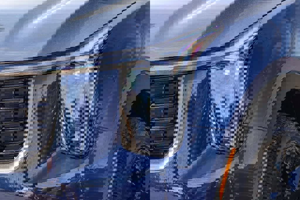 Certified 2024 Kia Sorento SX image 8