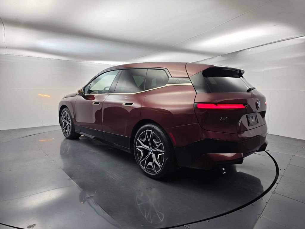 Used 2023 BMW iX M60 AWD/4WD image 4