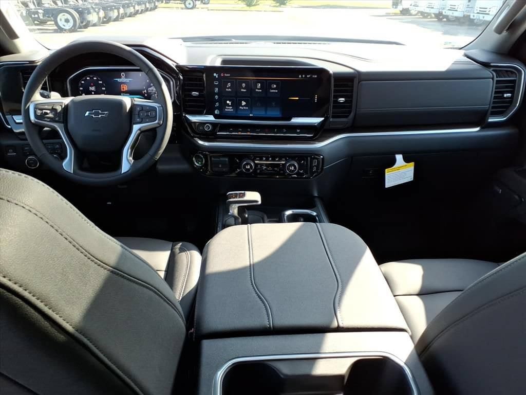 New 2026 Chevrolet Silverado 1500 RST w/ Safety Package AWD/4WD image 20