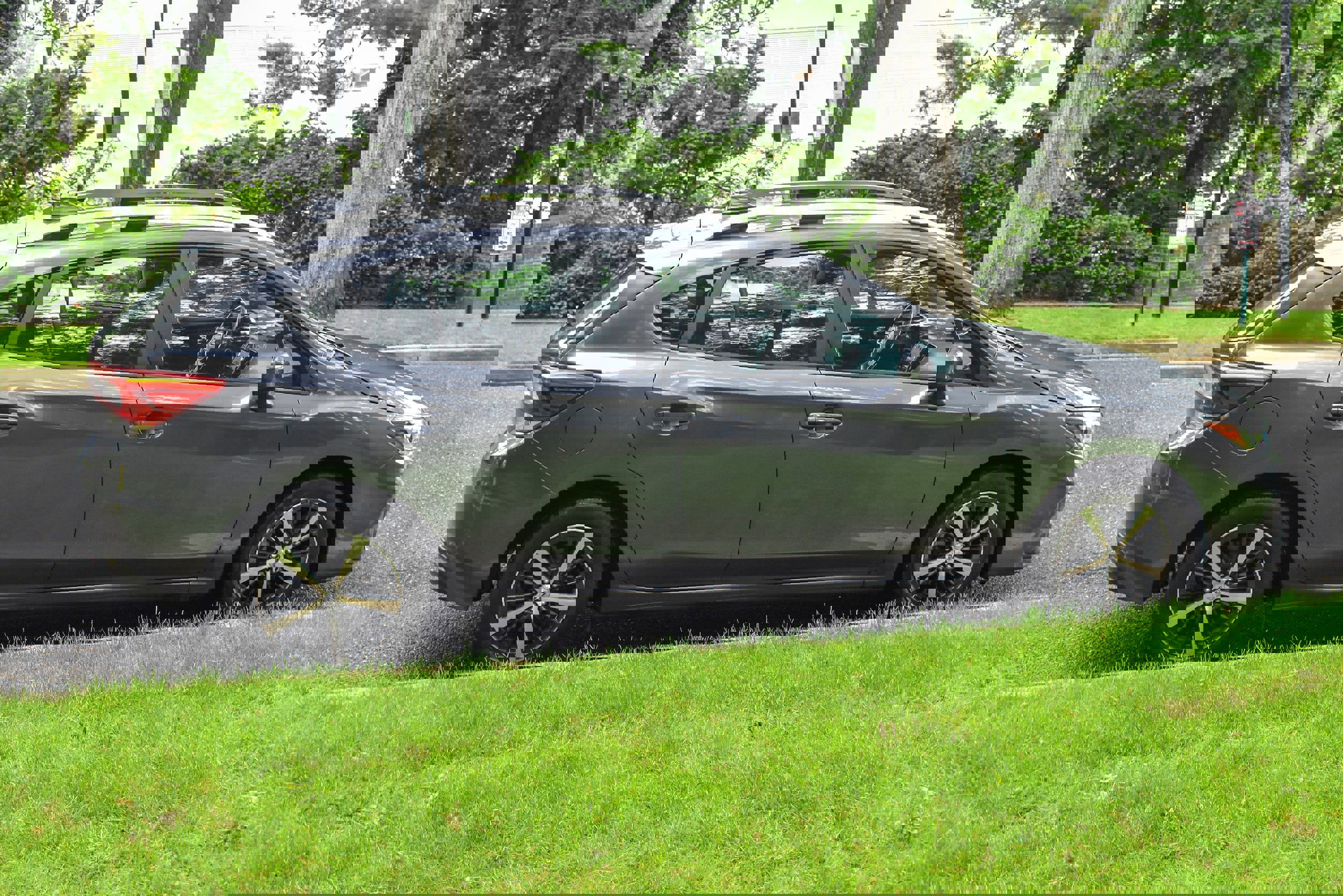 Used 2019 Subaru Impreza 2.0i Premium w/ Eyesight & BSD/Rcta & SRF image 9