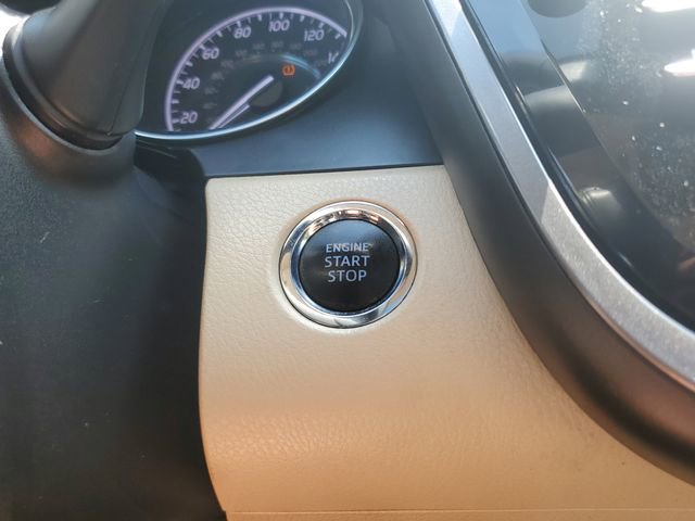Used 2020 Toyota Camry XLE w/ Navigation Package FWD image 30
