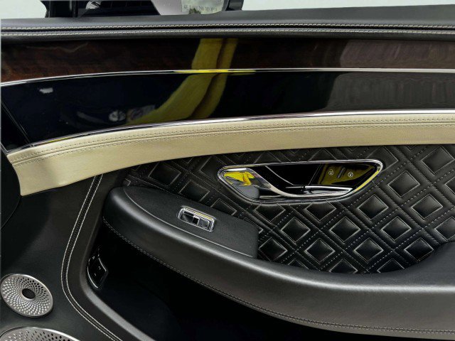 Used 2020 Bentley Continental GT image 35