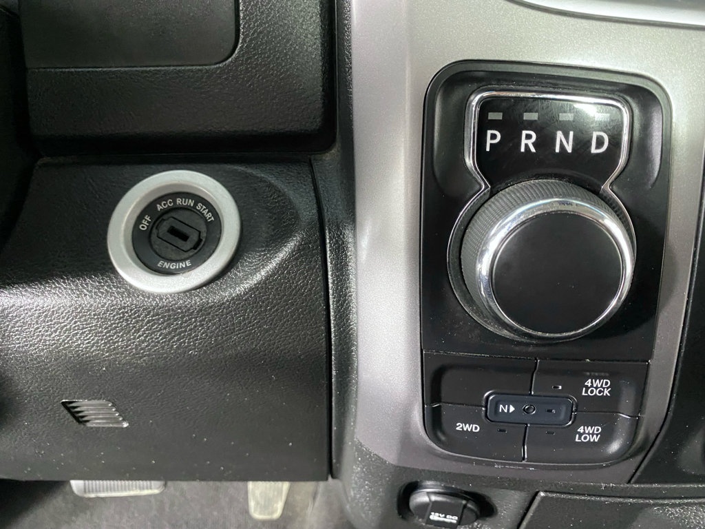 Used 2023 RAM 1500 Classic SLT AWD/4WD image 8
