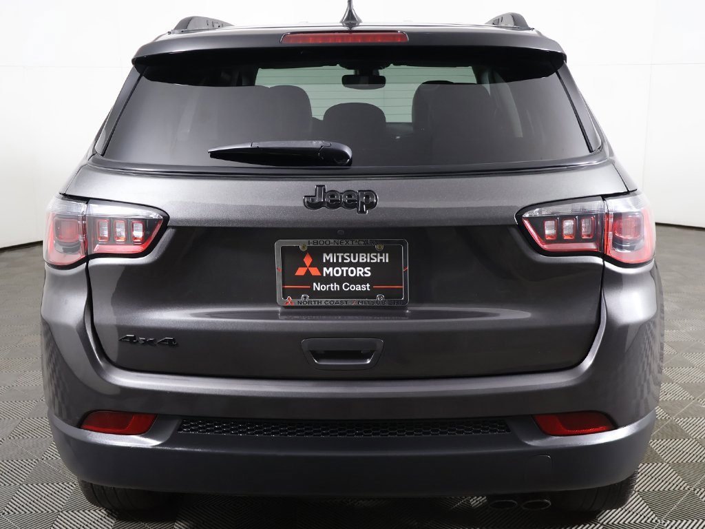 Used 2018 Jeep Compass Latitude w/ Popular Equipment Group image 9