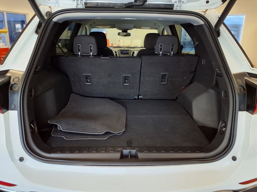 Used 2020 Chevrolet Equinox LT image 16