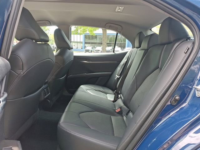 Used 2023 Toyota Camry XLE w/ Cold Weather Package FWD image 12