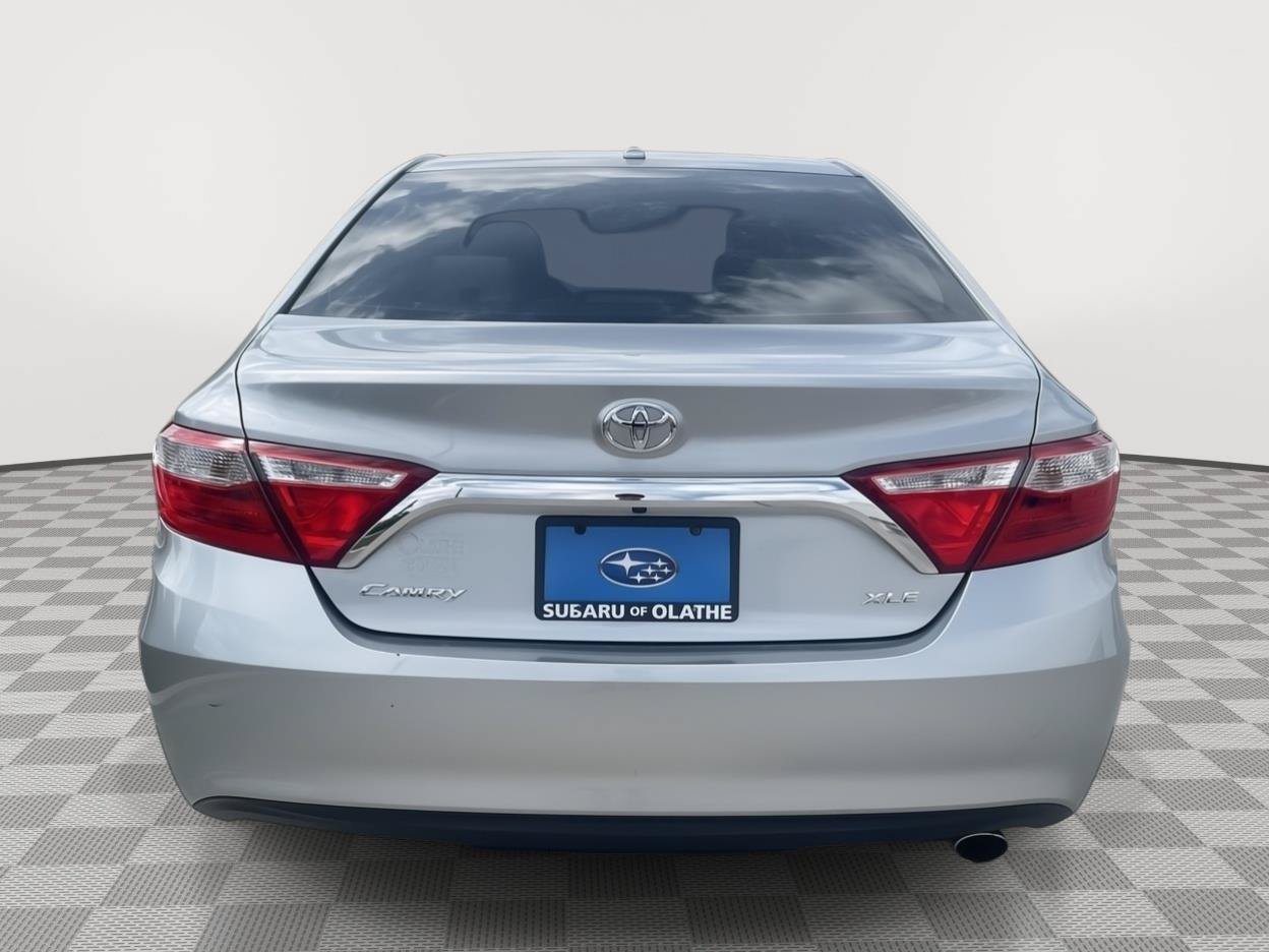 Used 2017 Toyota Camry XLE FWD image 7