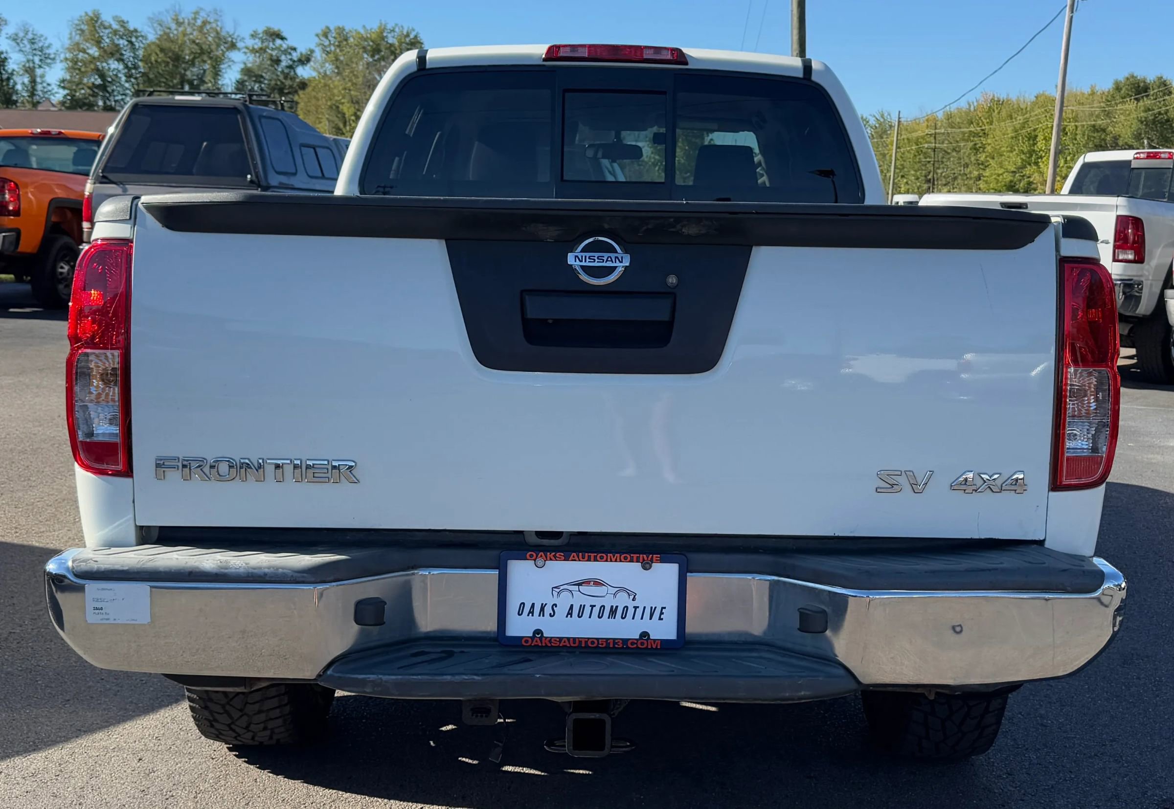Used 2018 Nissan Frontier SV image 6