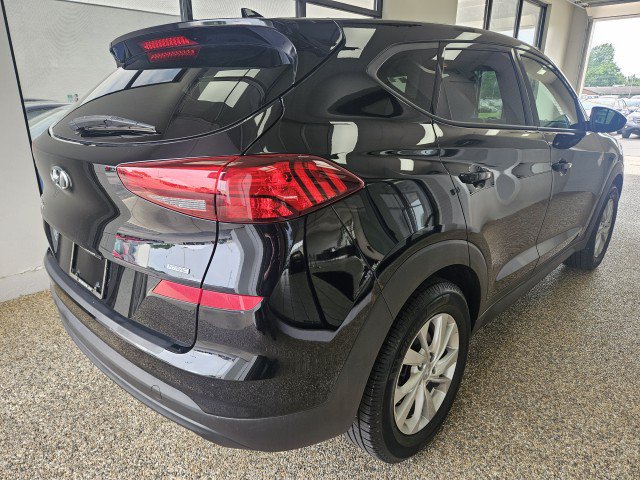 Used 2021 Hyundai Tucson SE w/ Cargo Package AWD/4WD image 2
