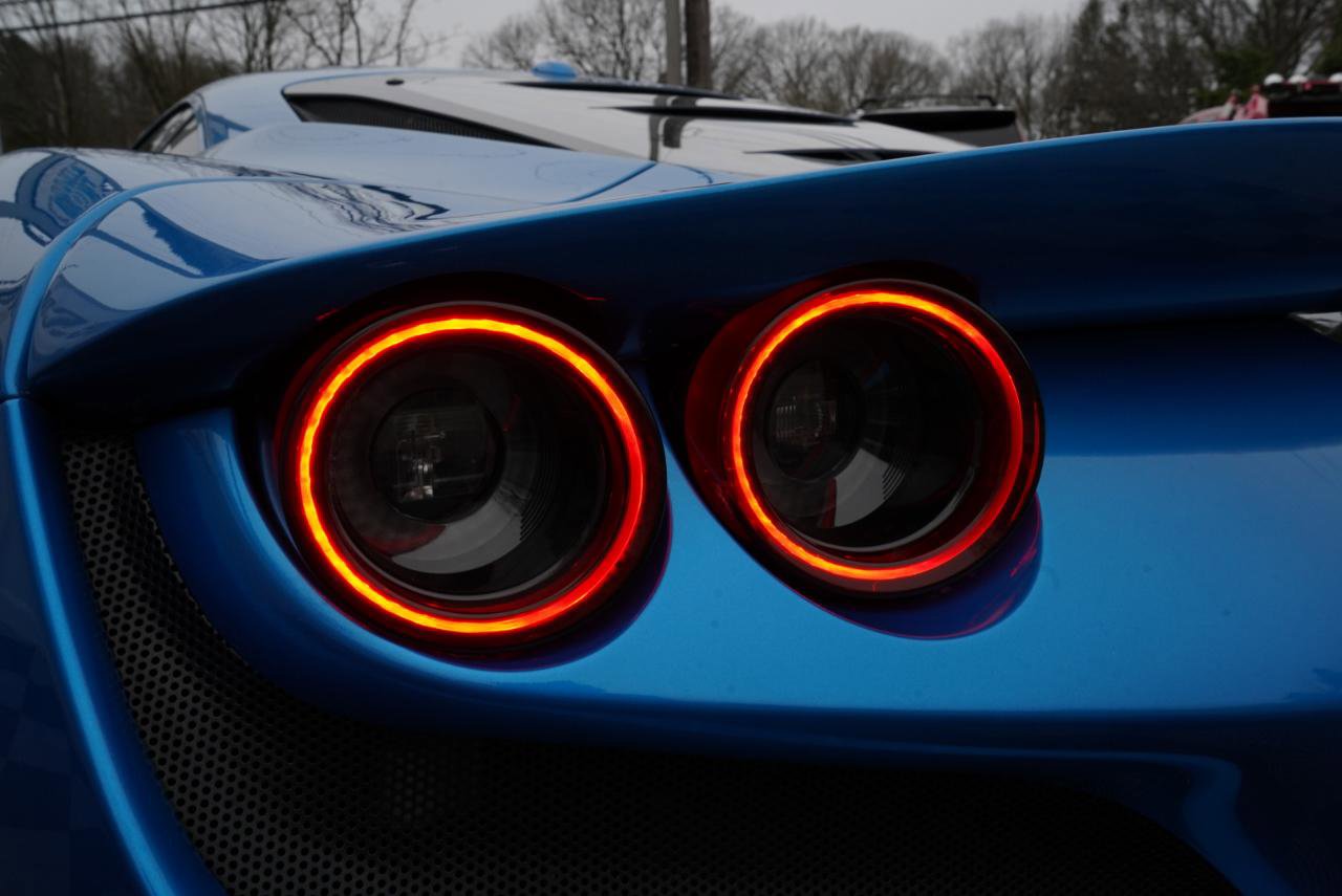 Used 2021 Ferrari F8 Tributo image 90