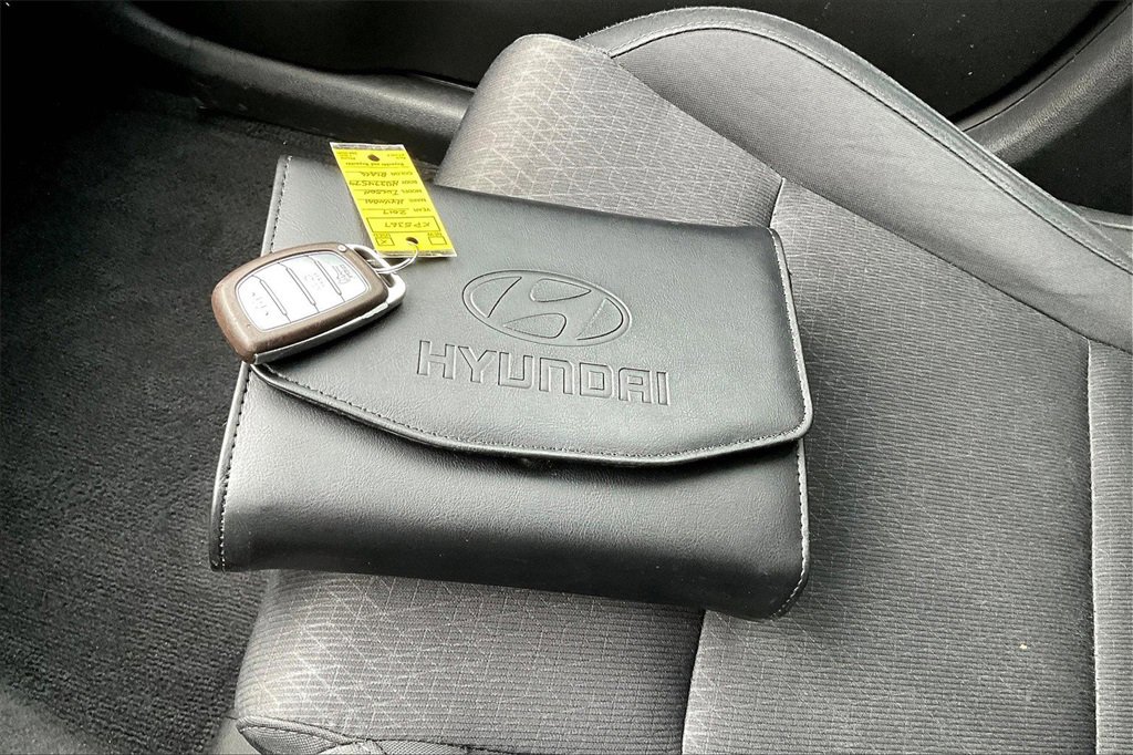 Used 2017 Hyundai Tucson Sport image 11