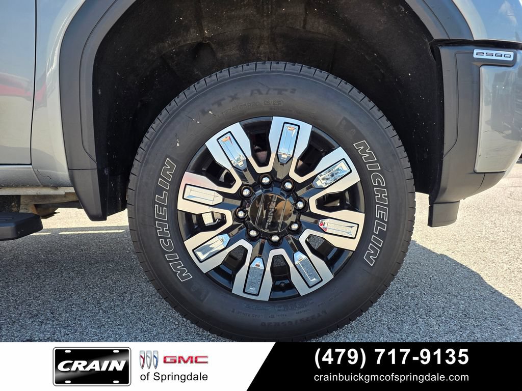 Used 2024 GMC Sierra 2500 Denali w/ Technology Package AWD/4WD image 31