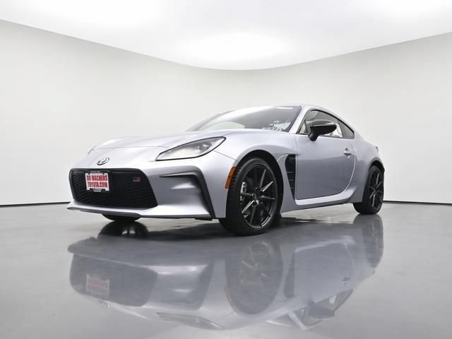 New 2025 Toyota GR86 Premium RWD image 25
