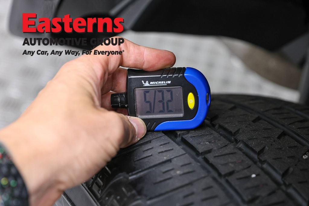 Used 2022 Jeep Wrangler Unlimited Sahara AWD/4WD image 30