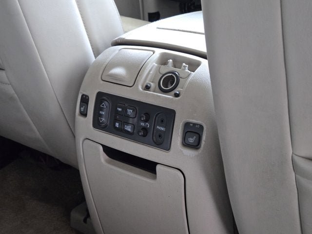 Used 2002 Cadillac Escalade AWD image 12