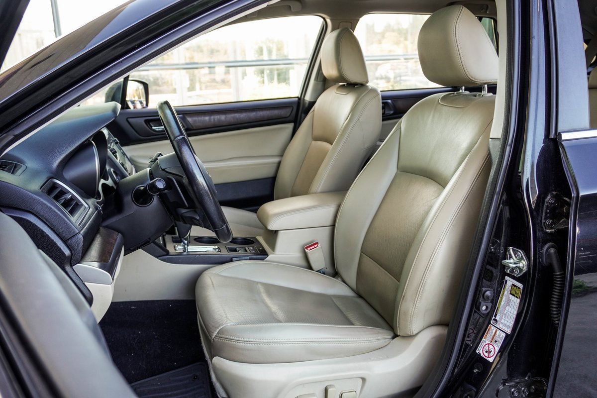 Used 2017 Subaru Outback 2.5i Limited image 17