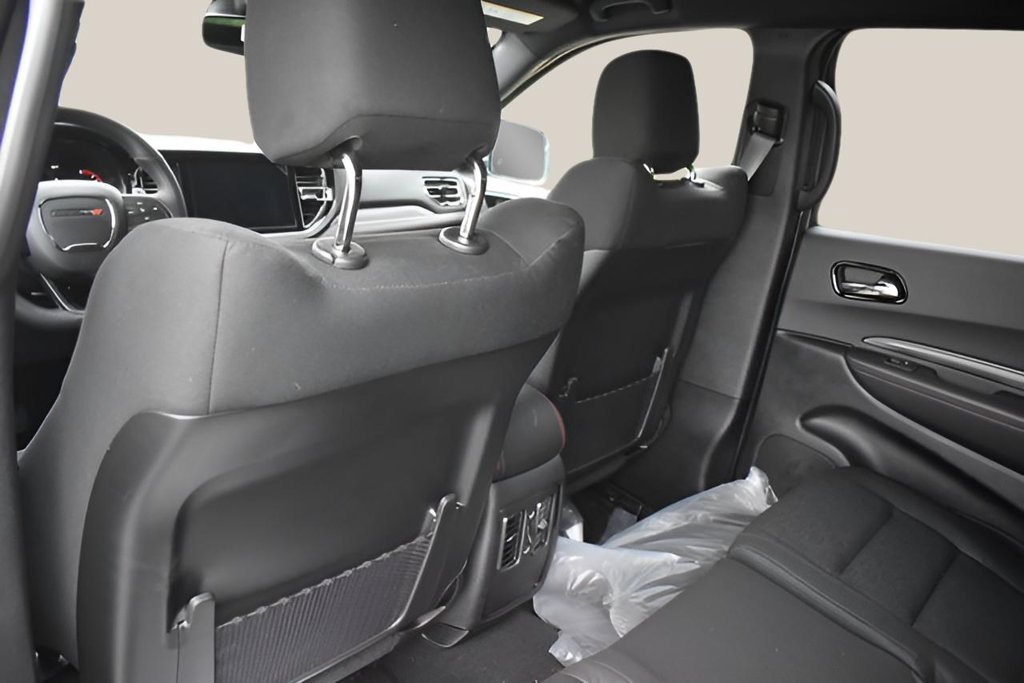 Used 2025 Dodge Durango GT w/ Blacktop Package RWD image 28