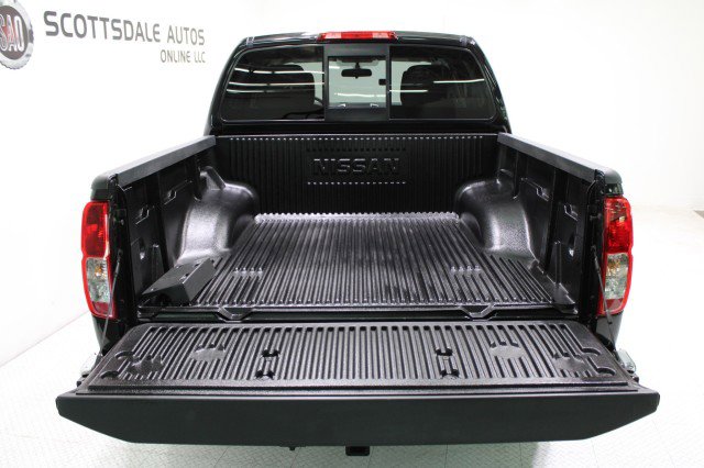 Used 2016 Nissan Frontier SV image 26