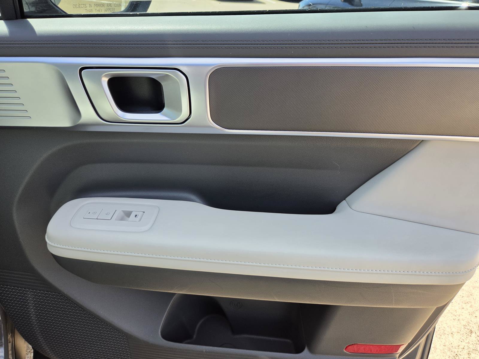 Certified 2024 Hyundai Santa Fe SEL FWD image 6