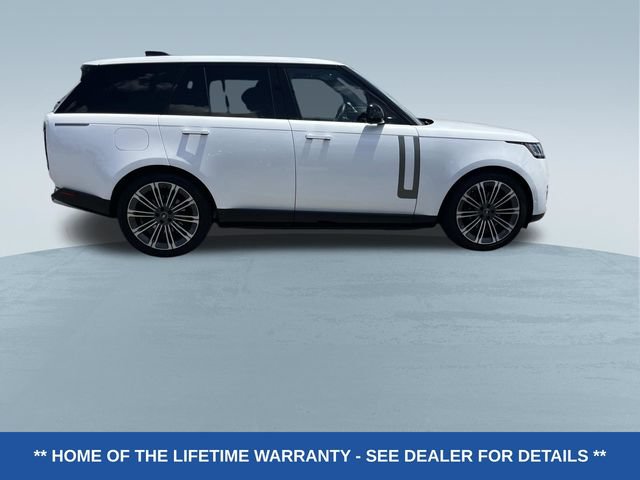 Used 2024 Land Rover Range Rover SE AWD/4WD image 2