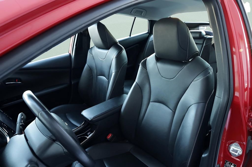 Certified 2022 Toyota Prius Prime Limited image 9