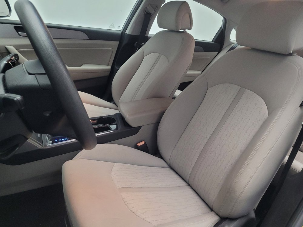 Used 2016 Hyundai Sonata SE image 17