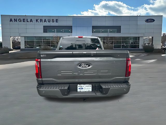 New 2026 Ford F150 XLT w/ Equipment Group 302A MID AWD/4WD image 7