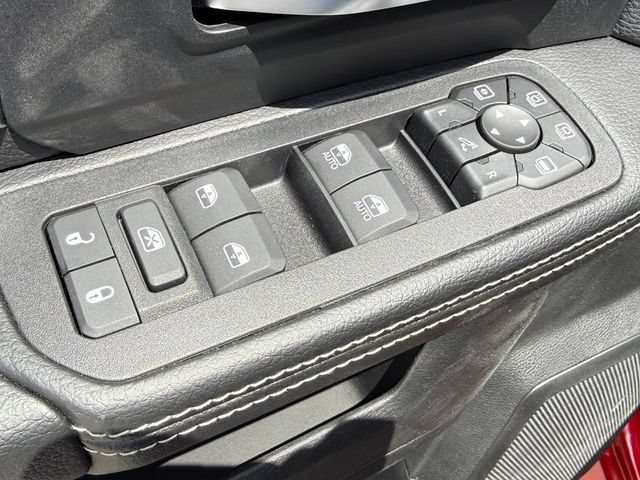 New 2026 RAM 2500 Big Horn AWD/4WD image 15