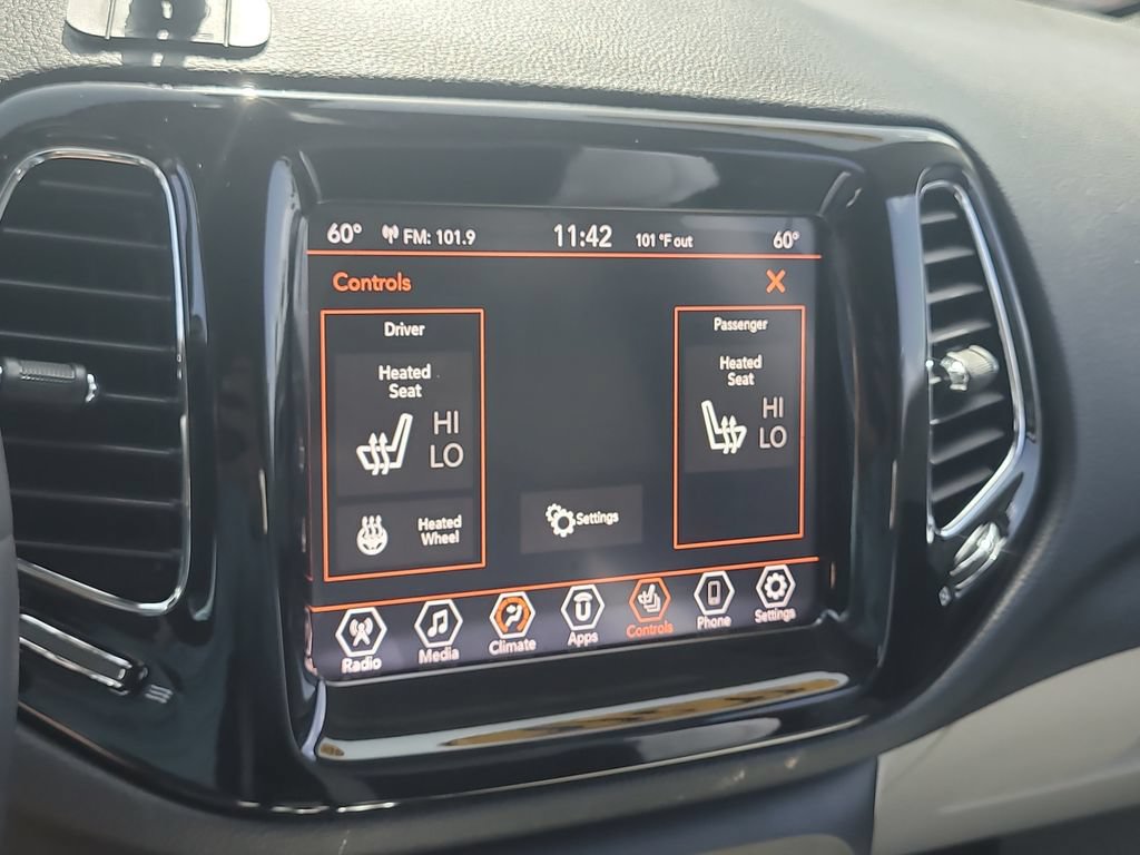 Used 2020 Jeep Compass Limited FWD image 22