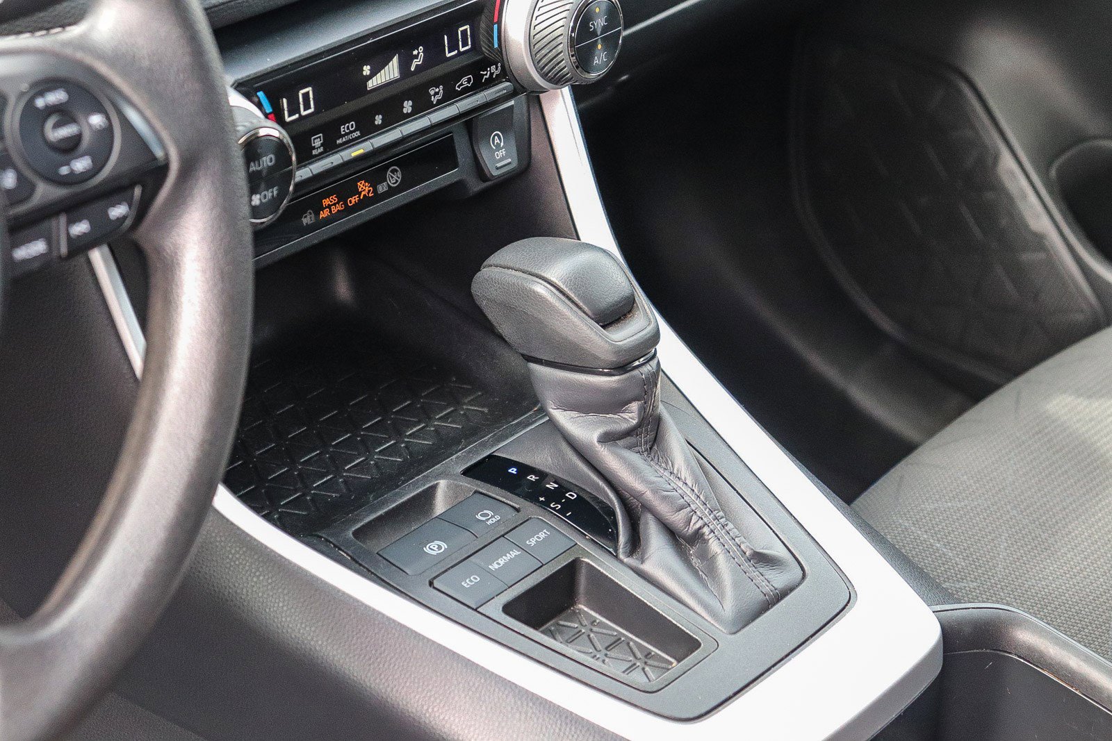 Certified 2024 Toyota RAV4 XLE image 21