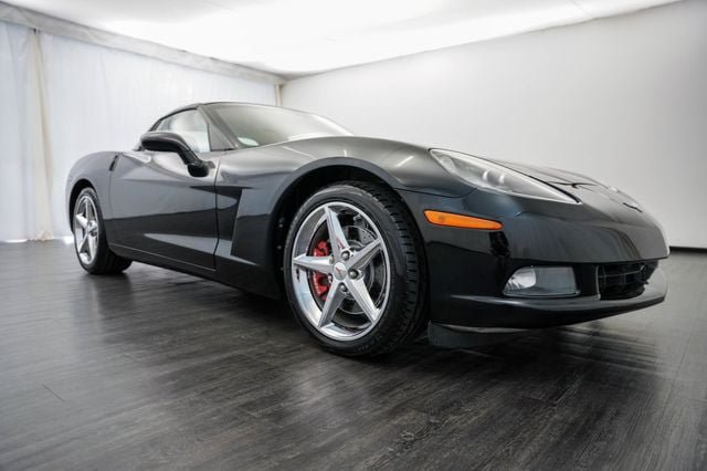 Used 2011 Chevrolet Corvette Coupe w/ Preferred Equipment Group RWD image 22