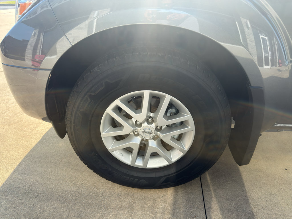 Used 2021 Nissan Frontier SV RWD image 15