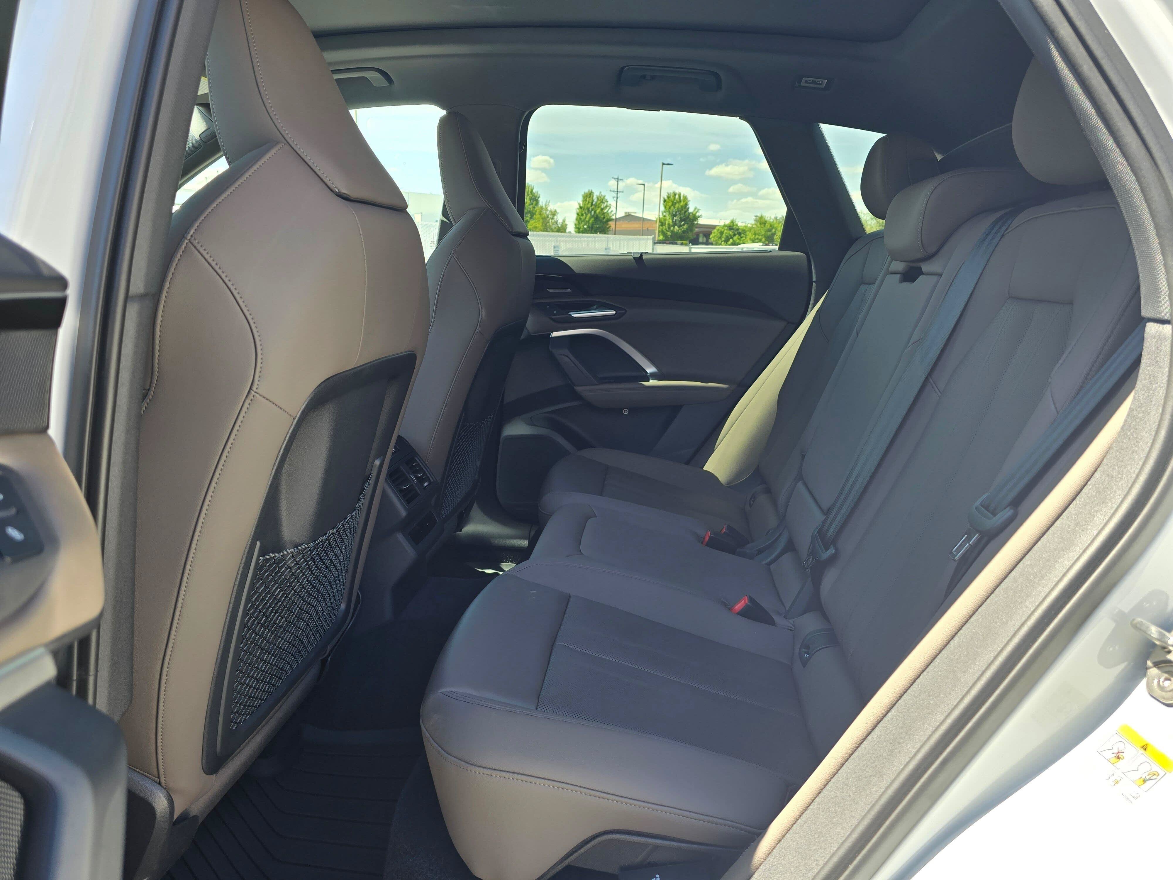 Certified 2025 Audi Q5 Premium Plus w/ Premium Plus AWD/4WD image 12