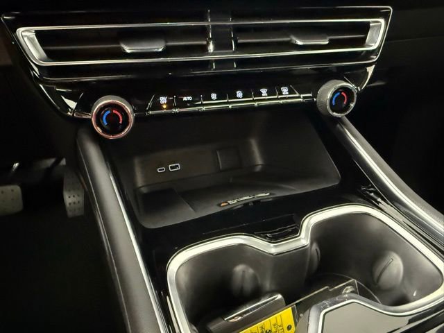 Used 2026 Chevrolet Traverse RS w/ LPO, Floor Liner Package image 26