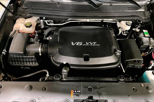 Used 2021 GMC Canyon AT4 w/ Driver Alert Package image 29