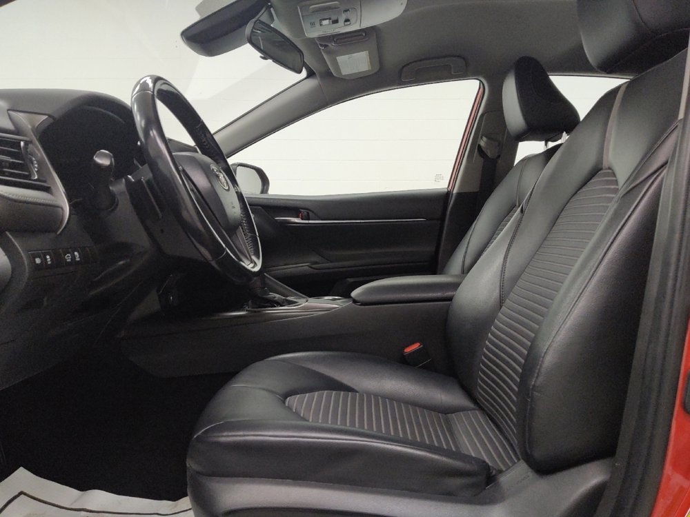 Used 2021 Toyota Camry SE image 17