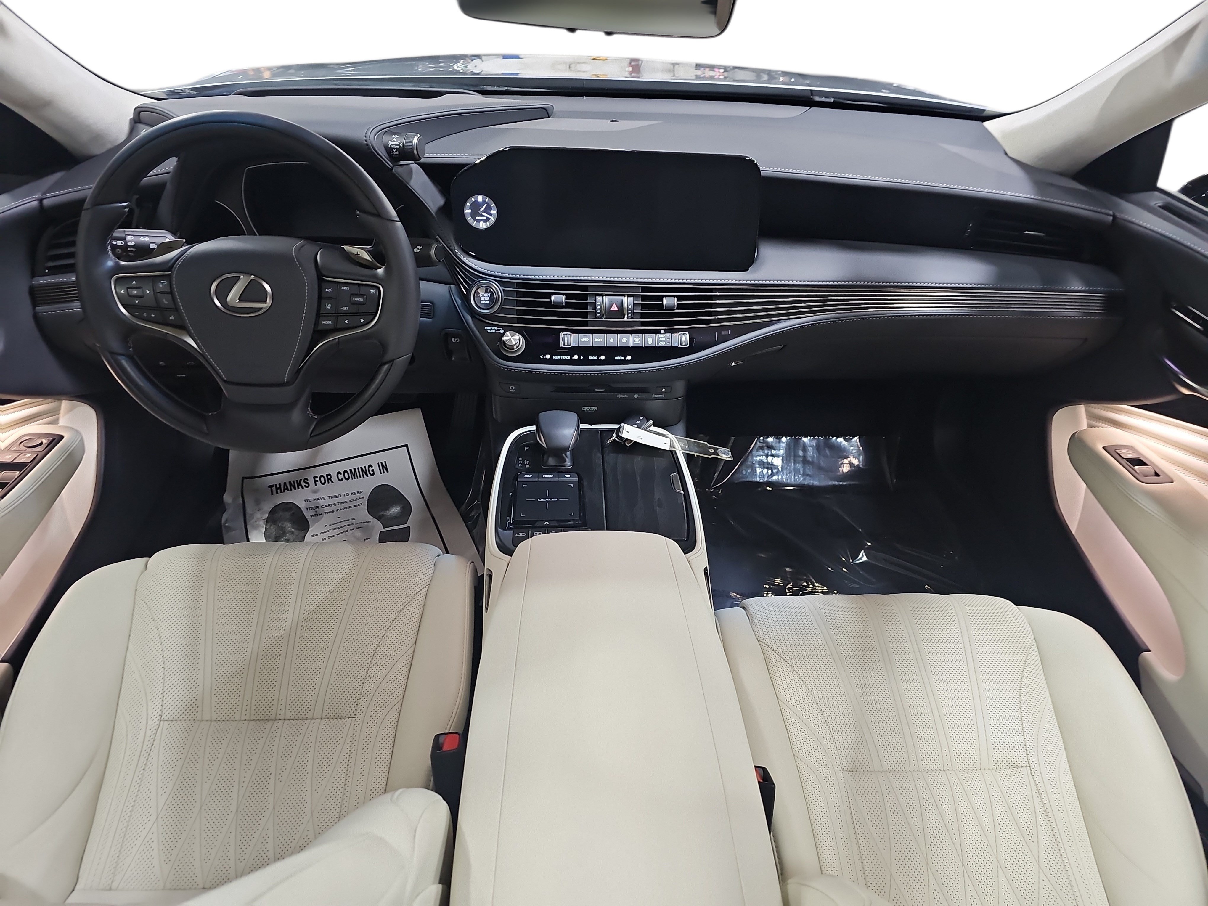 Used 2022 Lexus LS 500 RWD image 9
