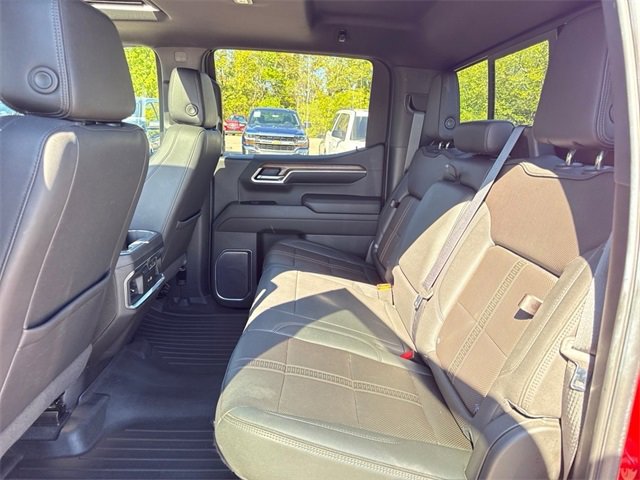 Used 2022 Chevrolet Silverado 1500 High Country w/ Z71 Off-Road Package image 11