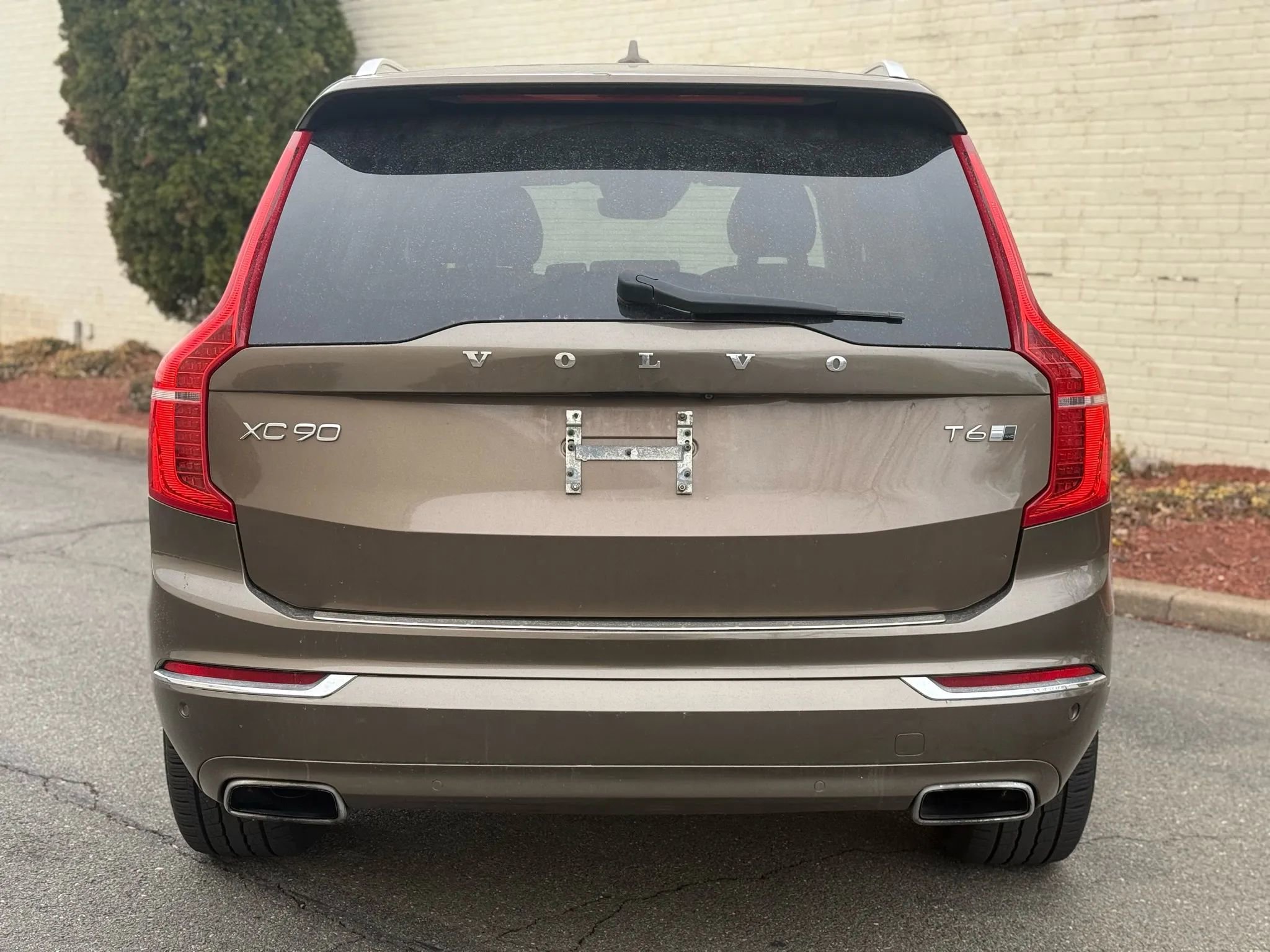 Used 2016 Volvo XC90 T6 Inscription w/ Vision Package image 5