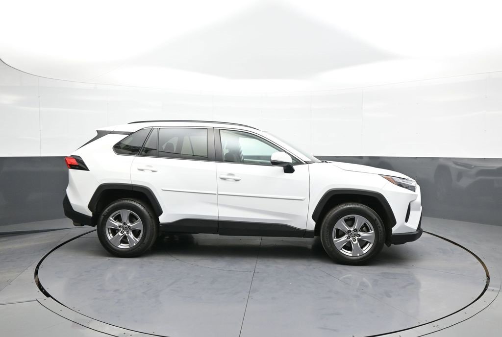 Certified 2022 Toyota RAV4 XLE image 5