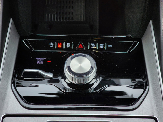 New 2026 Jeep Grand Wagoneer Limited w/ Premium Group II image 13