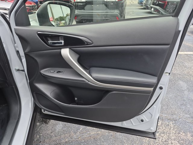 Used 2025 Mitsubishi Eclipse Cross SE AWD/4WD image 33