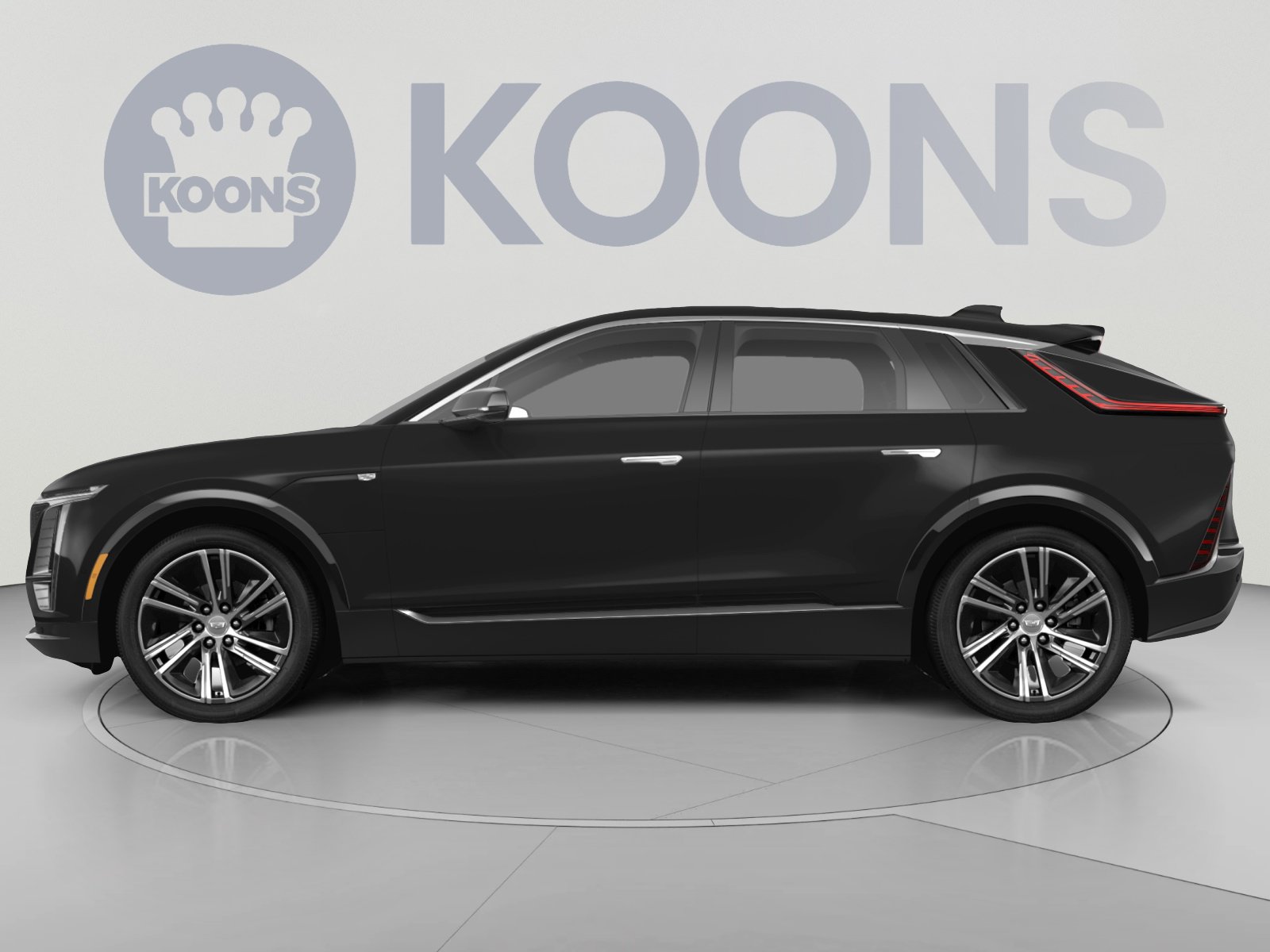 Used 2024 Cadillac Lyriq Luxury AWD/4WD image 2