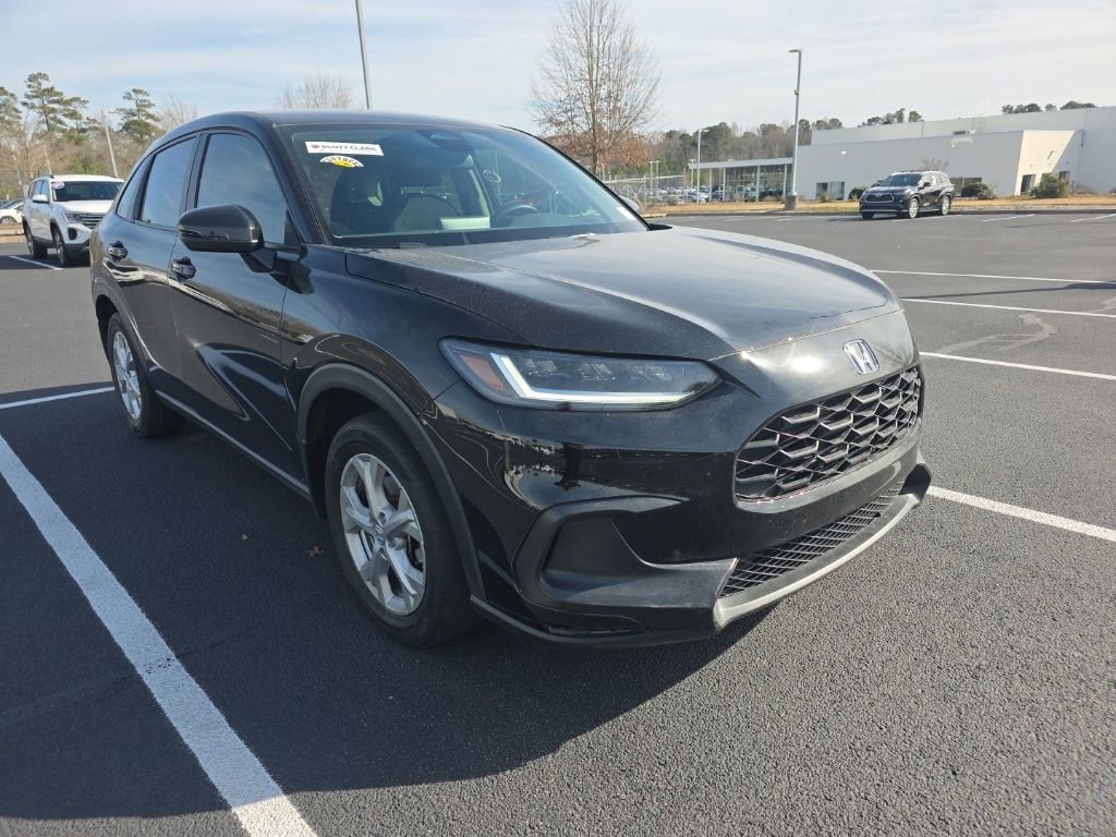 Used 2025 Honda HR-V LX image 15