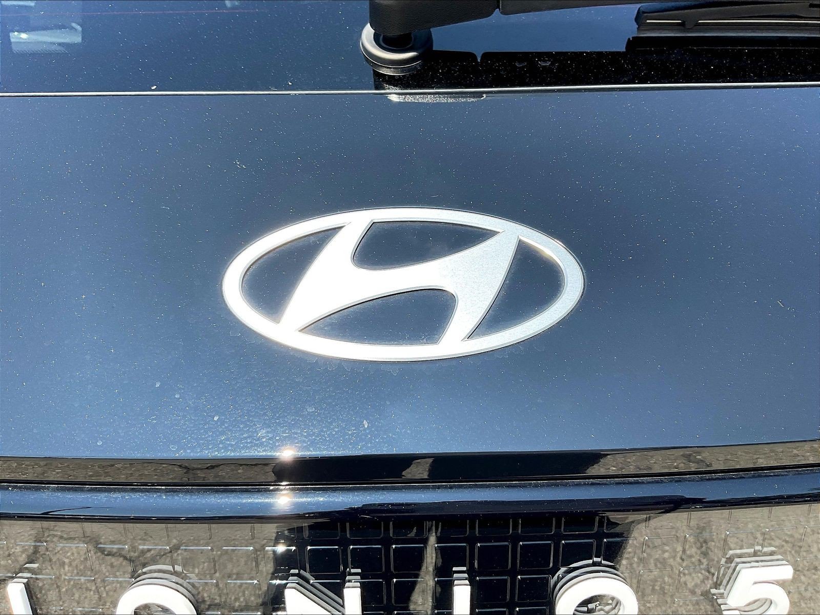 New 2026 Hyundai Ioniq 5 SE AWD/4WD image 13