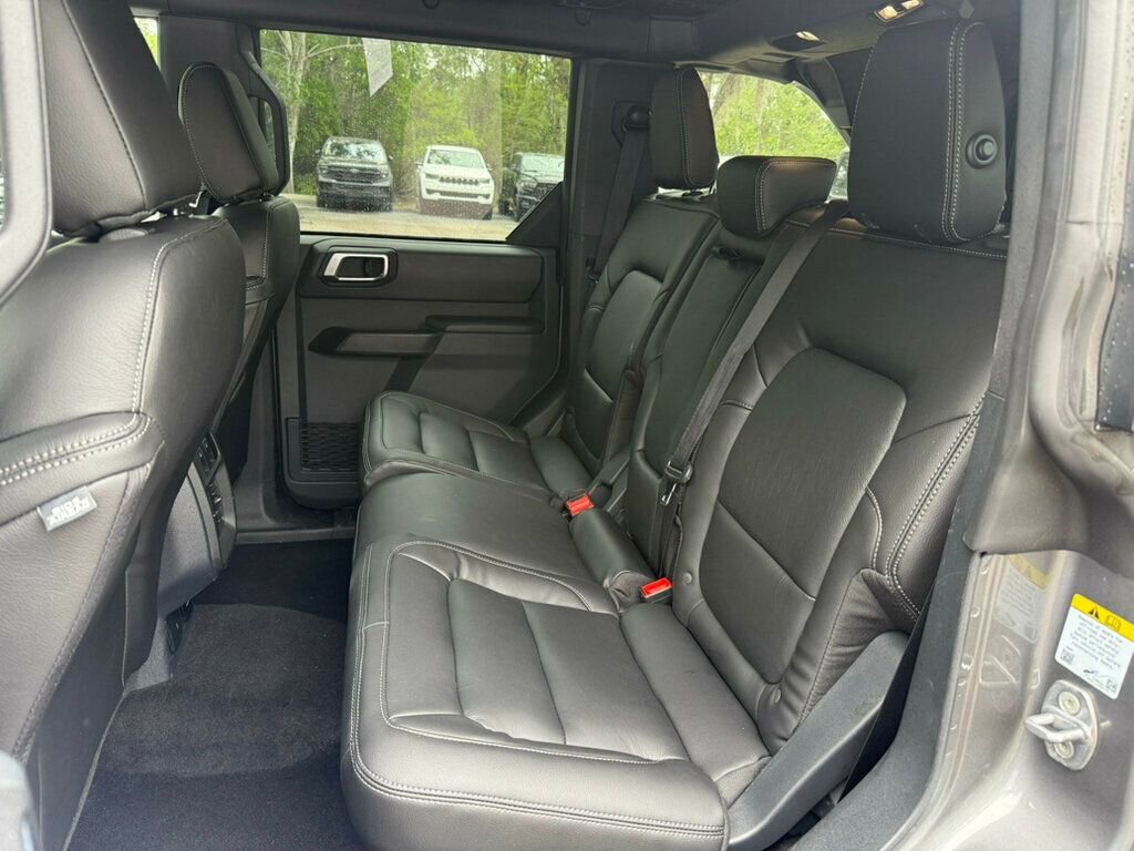 Used 2025 Ford Bronco Big Bend image 8