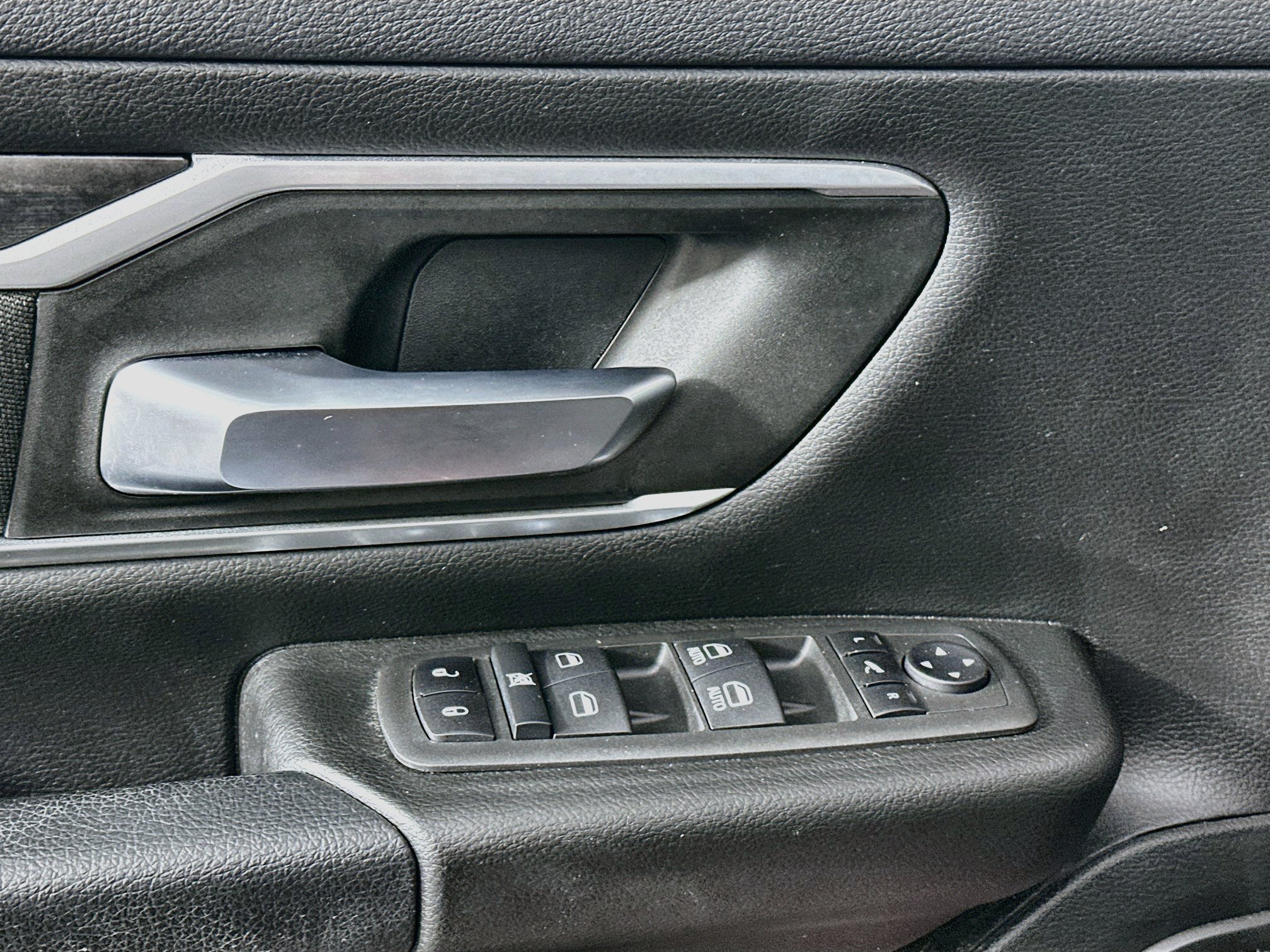 Used 2022 RAM 1500 Big Horn AWD/4WD image 15