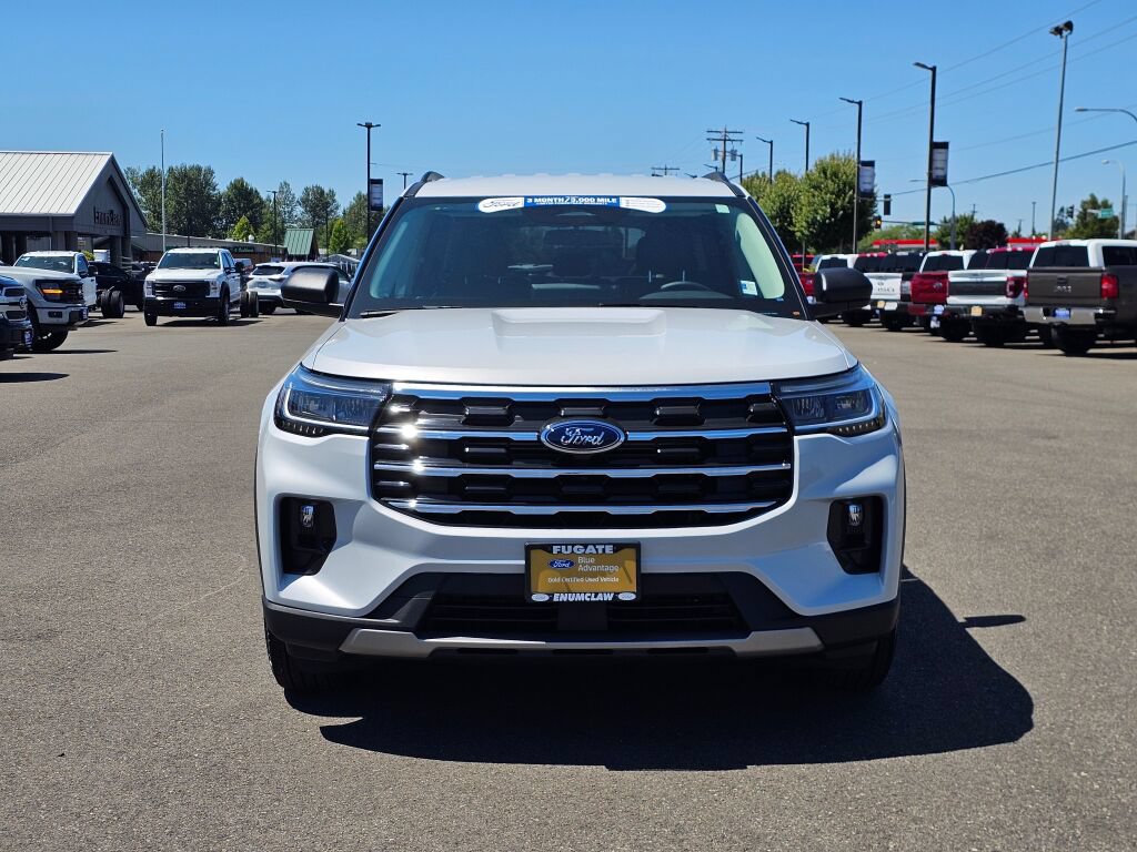 Certified 2025 Ford Explorer Active w/ Active Comfort Package AWD/4WD image 3
