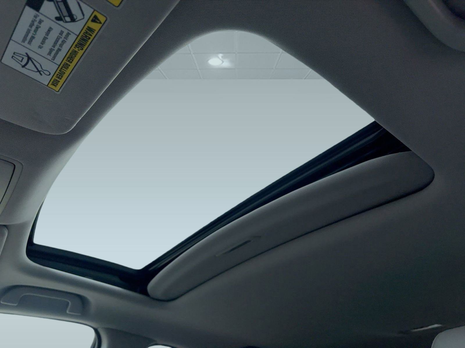 Used 2017 Acura RDX FWD w/ Advance Package image 16